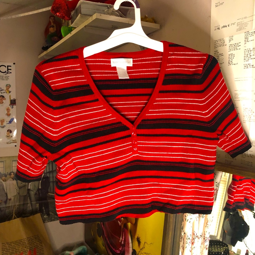 Vintage shirt turned into crop top , size M